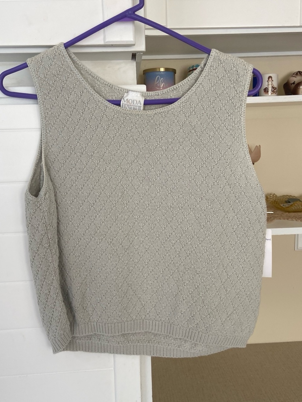 Vintage Light Green knitted sweater vest